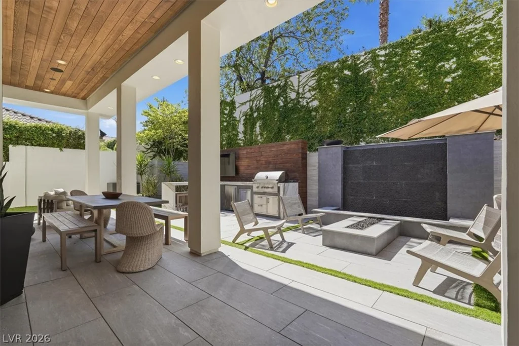2257 Coral Ridge, Henderson, NV 89052