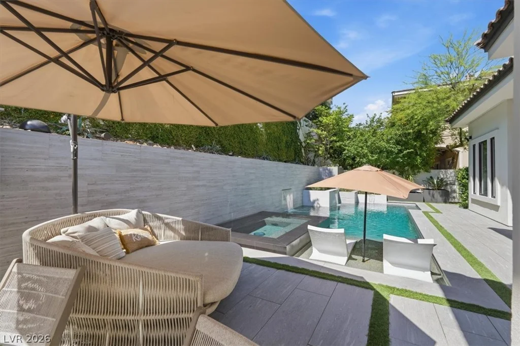 2257 Coral Ridge, Henderson, NV 89052