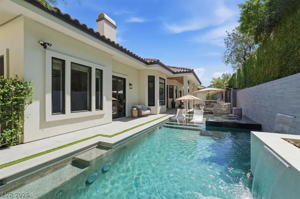 2257 Coral Ridge, Henderson, NV 89052