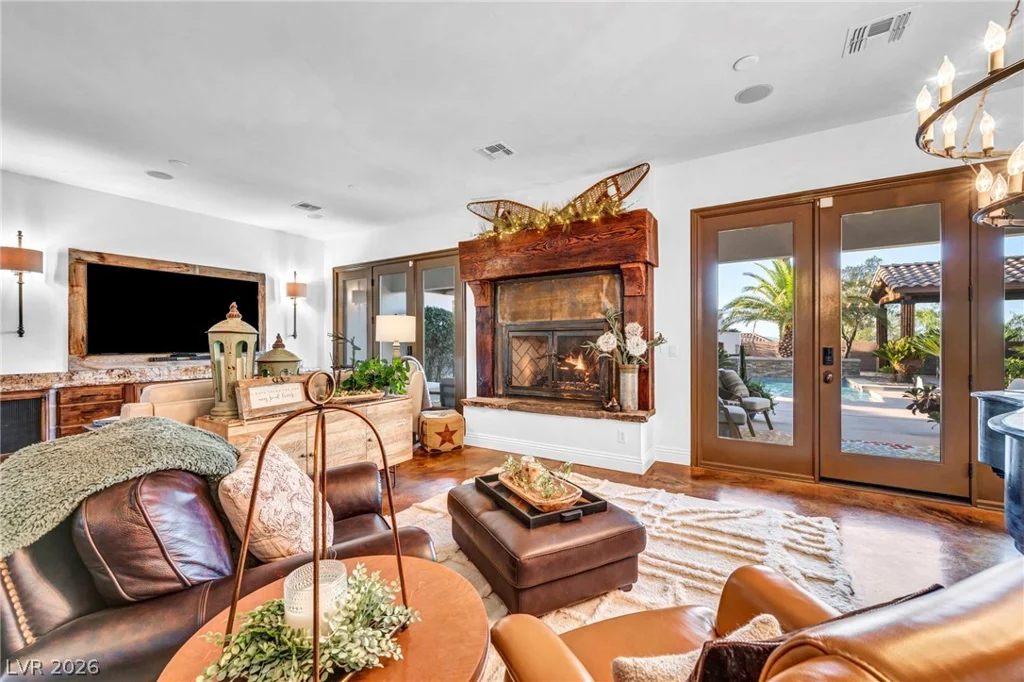 1158 Christian, Henderson, NV 89002