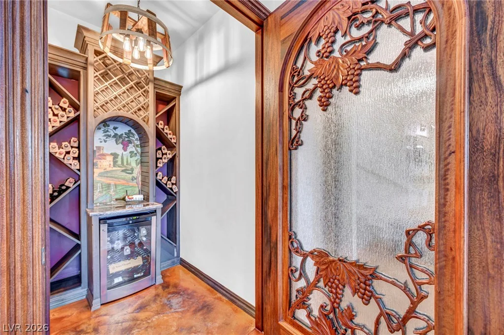 1158 Christian, Henderson, NV 89002