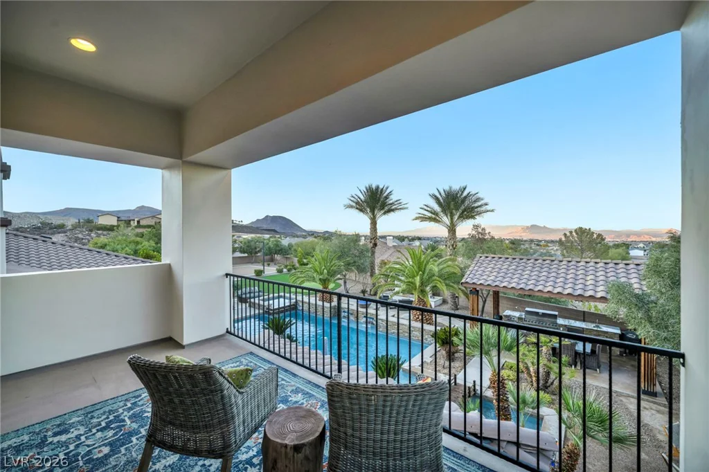 1158 Christian, Henderson, NV 89002
