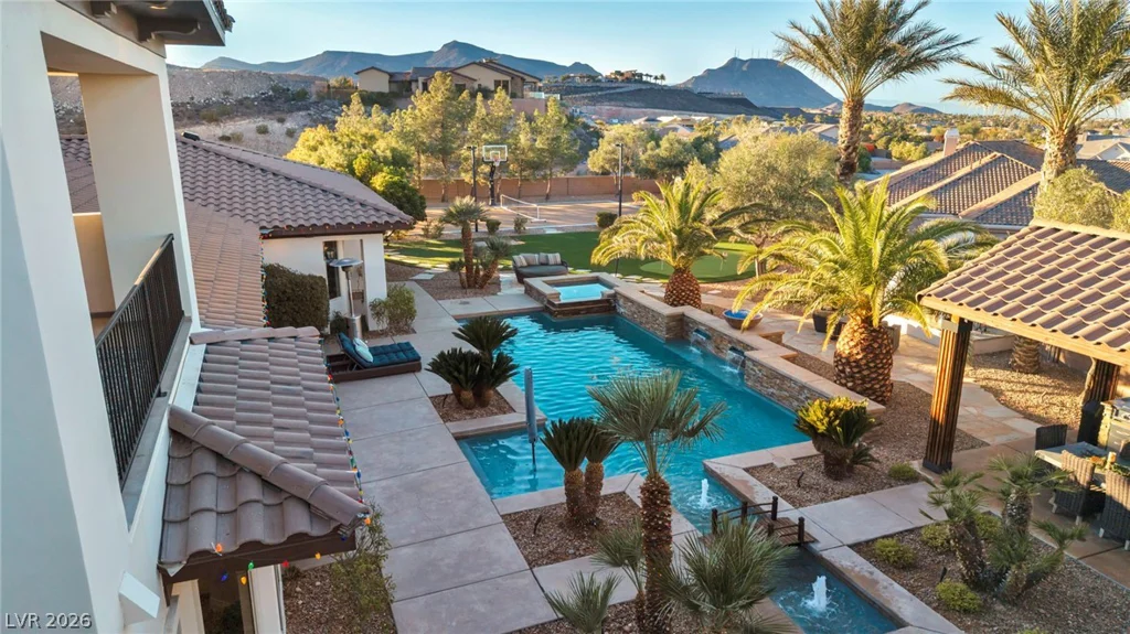 1158 Christian, Henderson, NV 89002