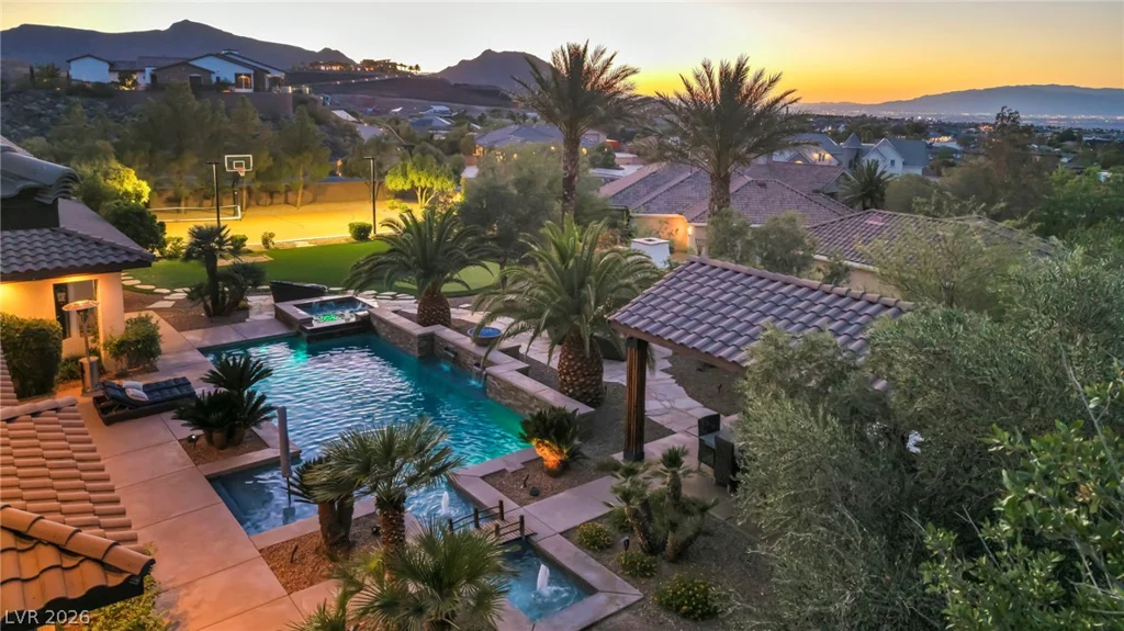 1158 Christian, Henderson, NV 89002