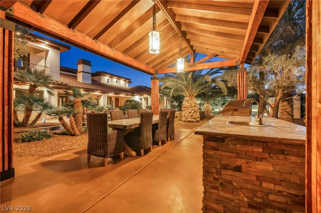 1158 Christian, Henderson, NV 89002