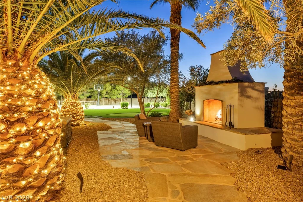 1158 Christian, Henderson, NV 89002