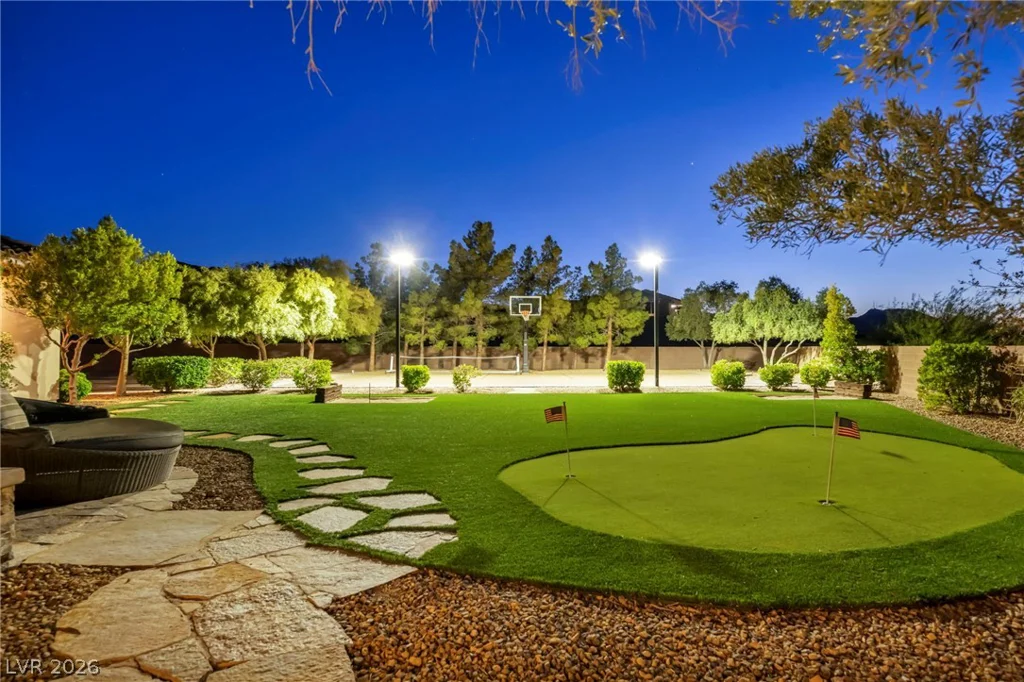 1158 Christian, Henderson, NV 89002