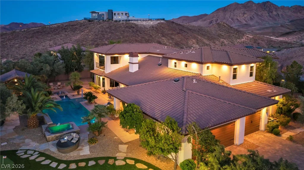 1158 Christian, Henderson, NV 89002