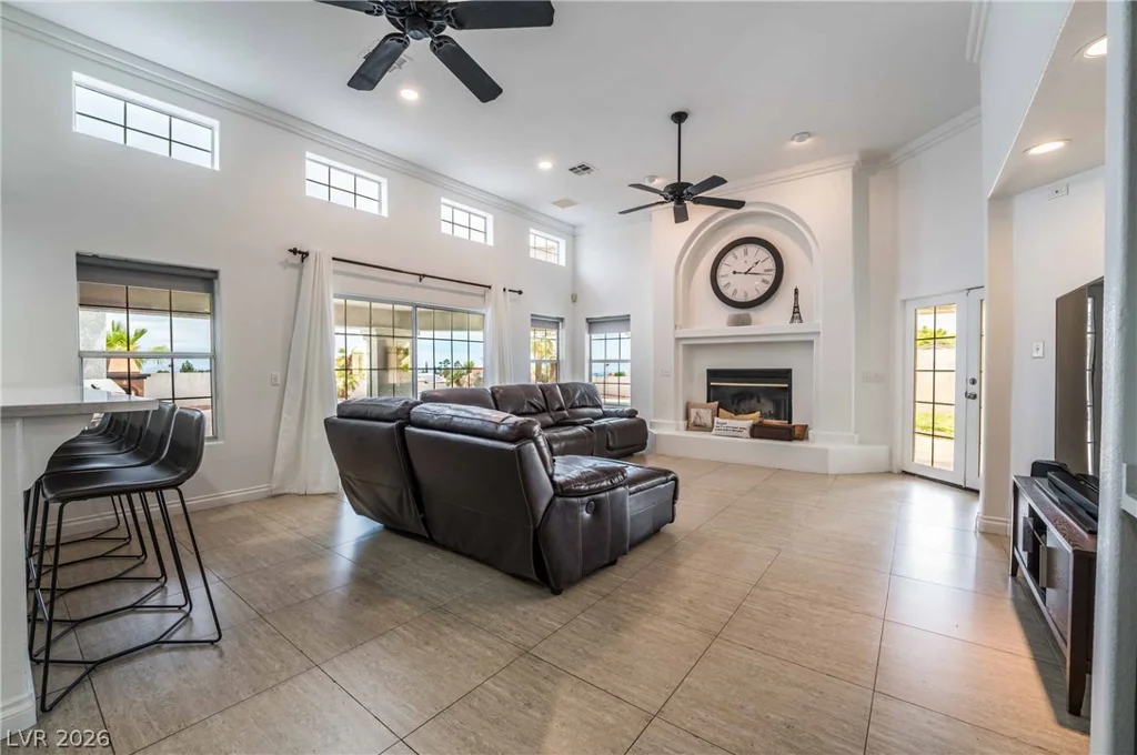 6315 Grand Canyon, Las Vegas, NV 89149