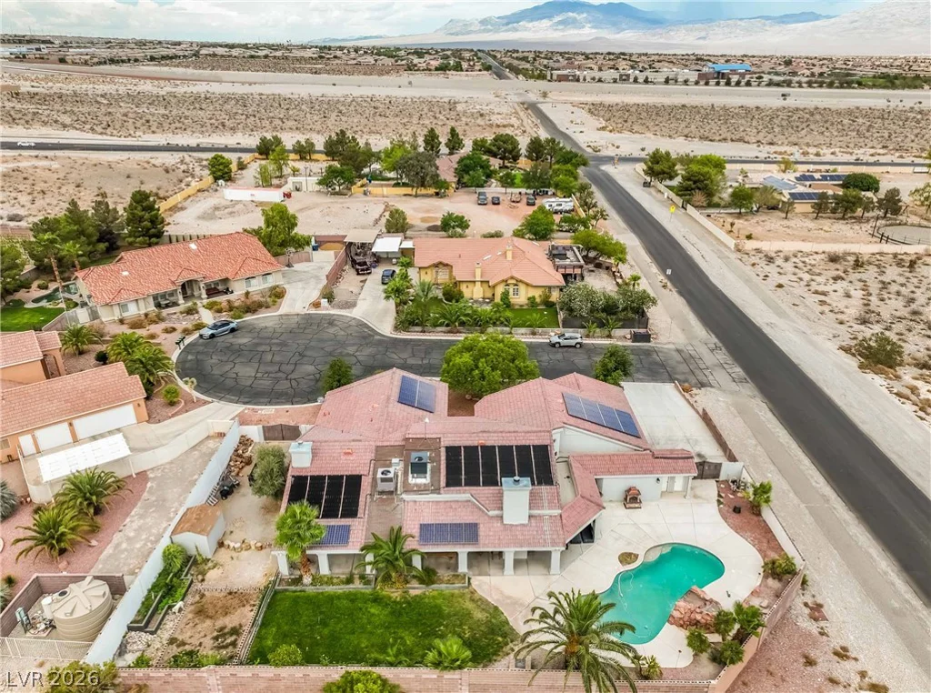 6315 Grand Canyon, Las Vegas, NV 89149