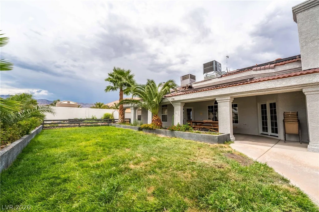 6315 Grand Canyon, Las Vegas, NV 89149