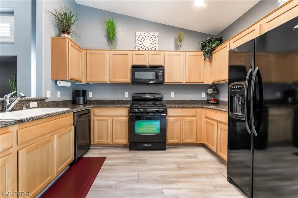 245 Spring Hollow, Las Vegas, NV 89148