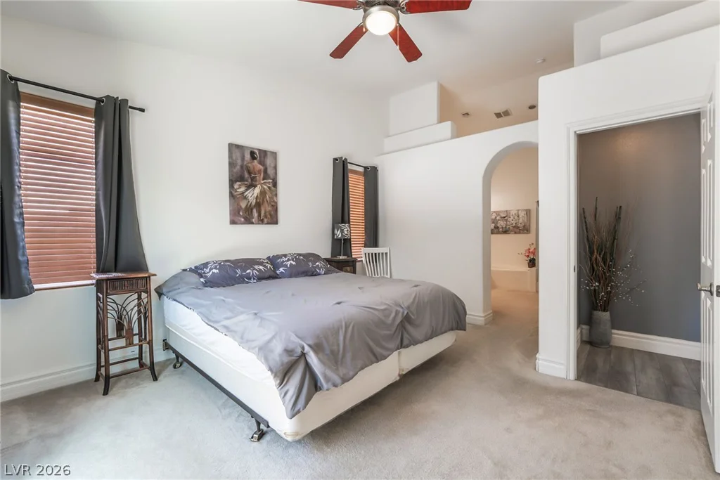 245 Spring Hollow, Las Vegas, NV 89148