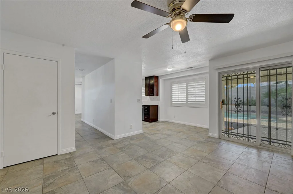 3137 Regal Oak, Henderson, NV 89014