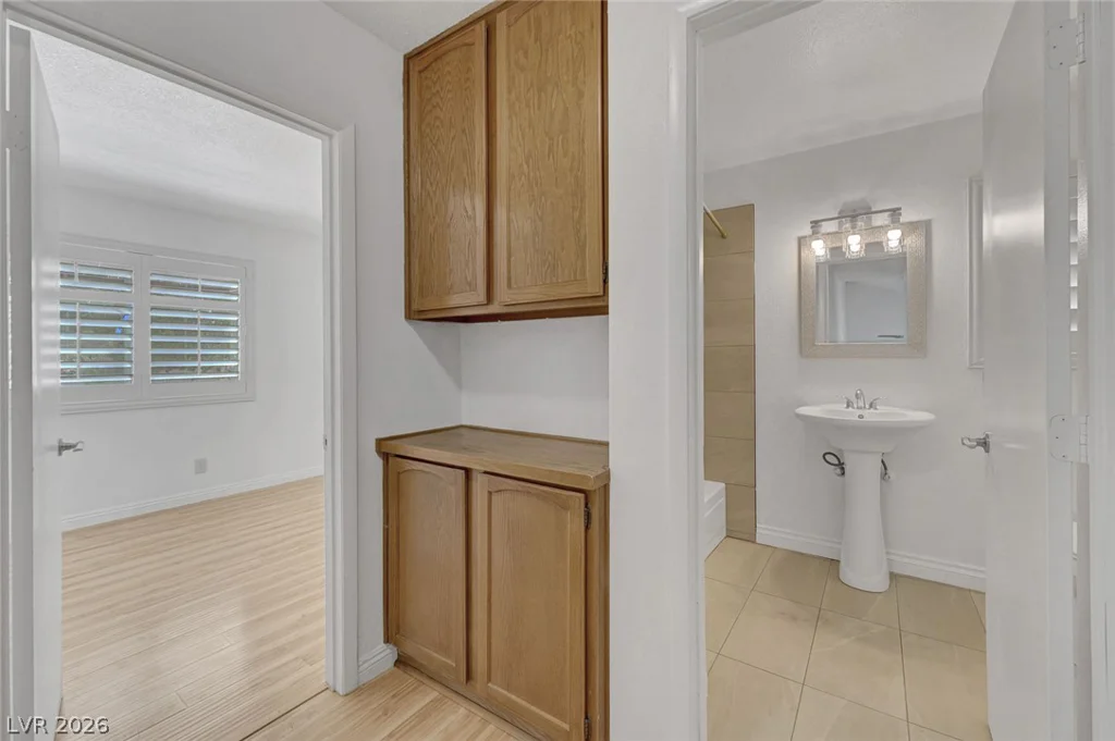 3137 Regal Oak, Henderson, NV 89014