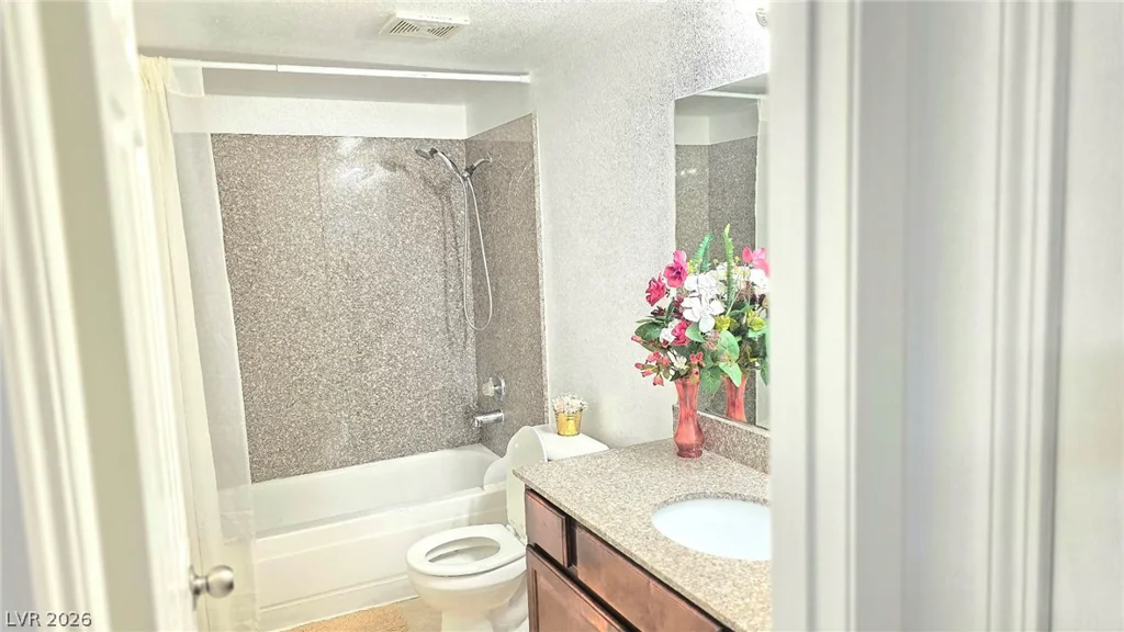 5185 Indian River, Las Vegas, NV 89103