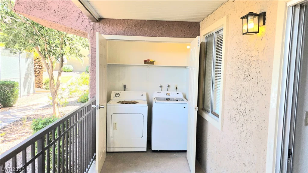 5185 Indian River, Las Vegas, NV 89103