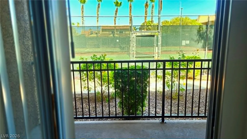 5185 Indian River, Las Vegas, NV 89103
