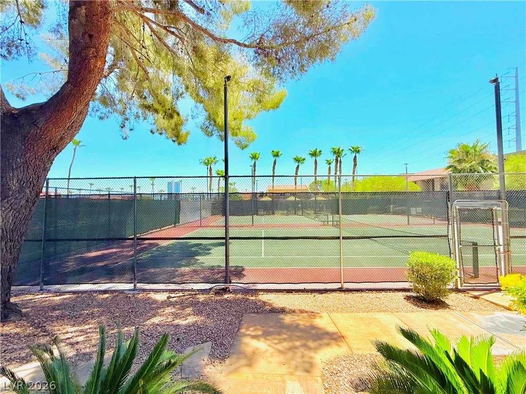 5185 Indian River, Las Vegas, NV 89103
