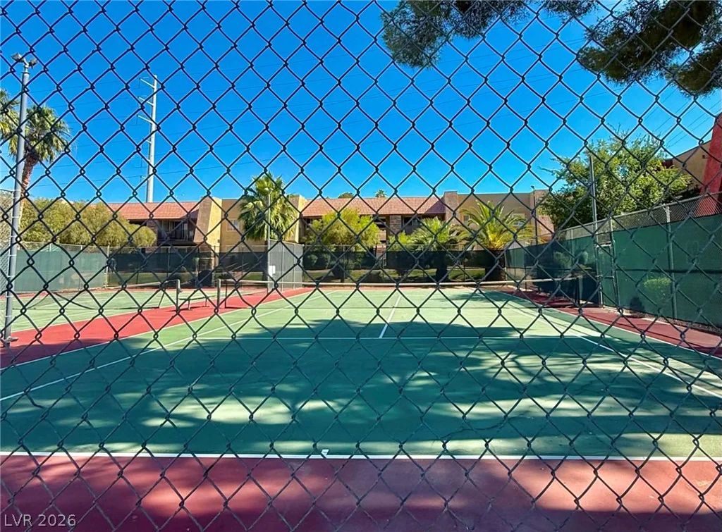 5185 Indian River, Las Vegas, NV 89103