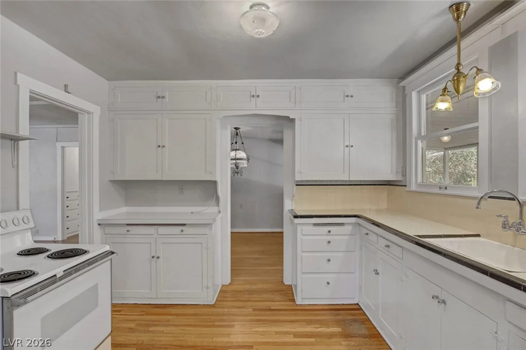 414 Ash, Boulder City, NV 89005
