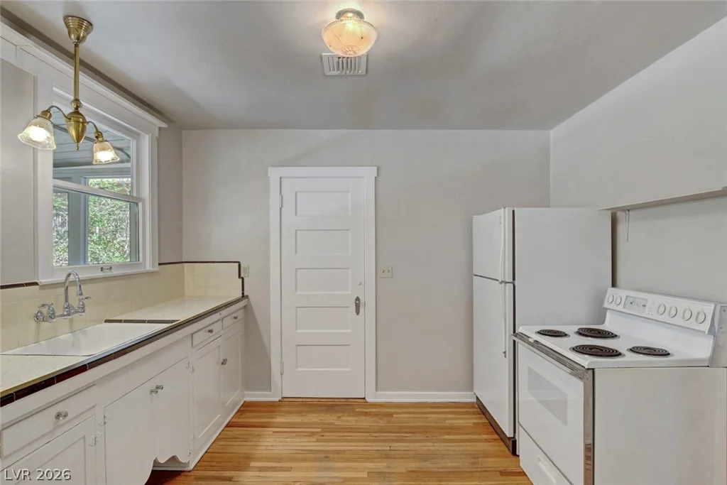 414 Ash, Boulder City, NV 89005