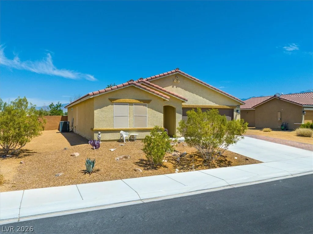 3806 Gunnison, Pahrump, NV 89061