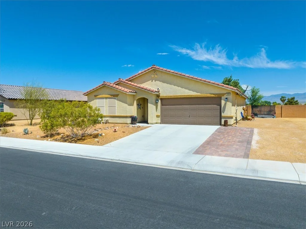 3806 Gunnison, Pahrump, NV 89061