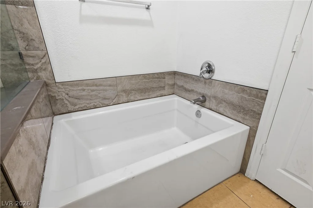 9405 Melva Blue, Las Vegas, NV 89166