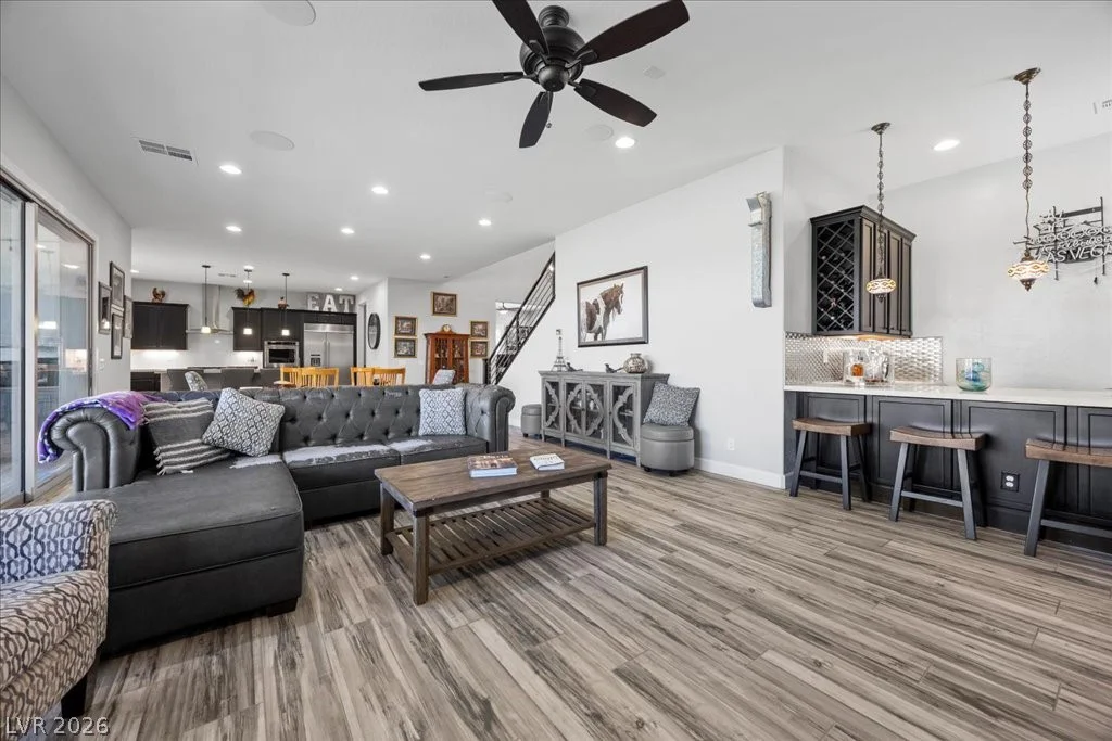 352 Dandelion Brook, Las Vegas, NV 89148