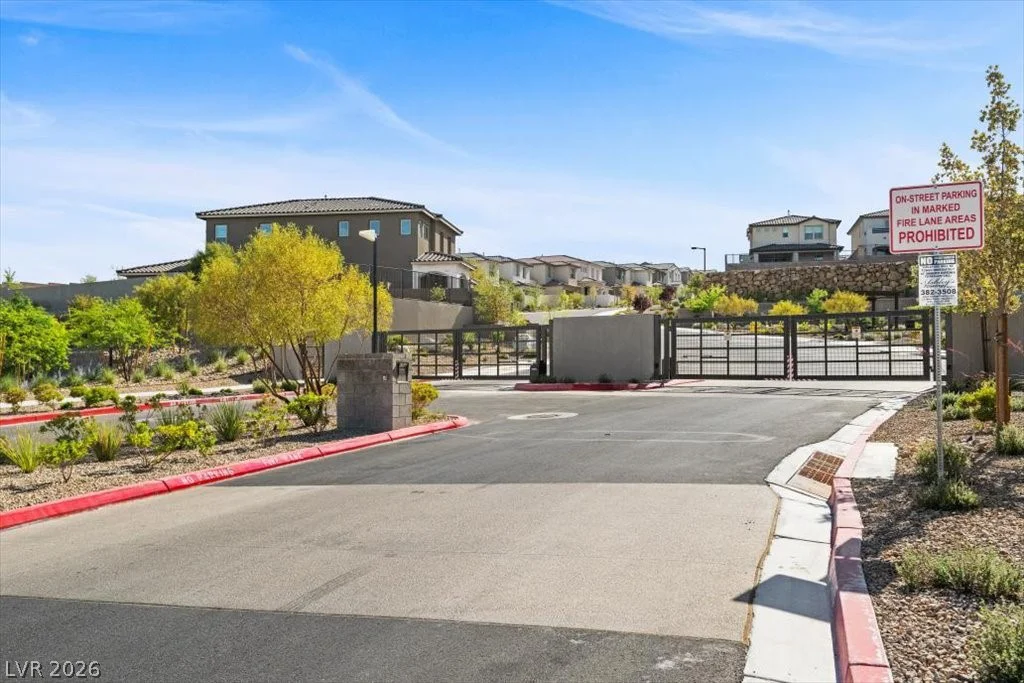 11807 Pandion, Las Vegas, NV 89138