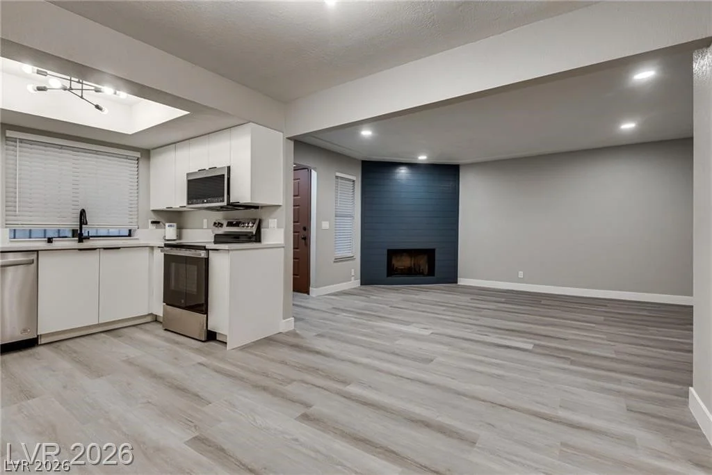 2120 Venus, North Las Vegas, NV 89030