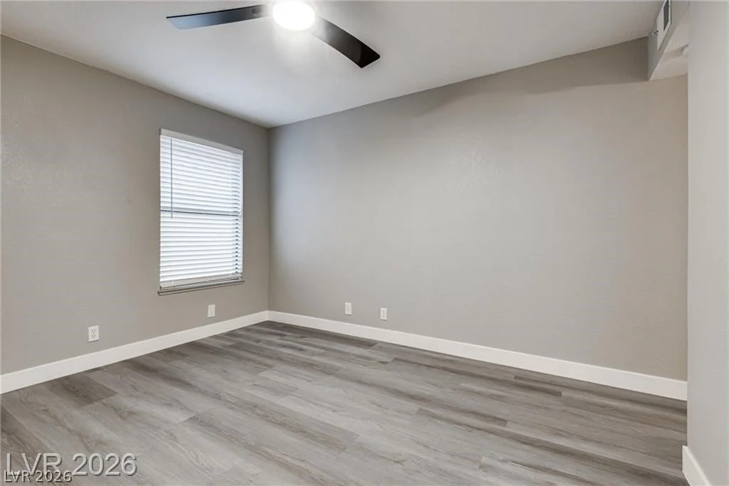 2120 Venus, North Las Vegas, NV 89030
