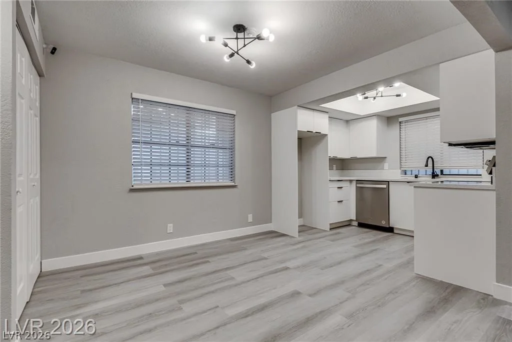 2120 Venus, North Las Vegas, NV 89030