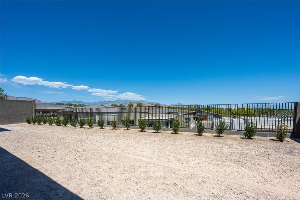 10950 Rossa Peak, Las Vegas, NV 89135