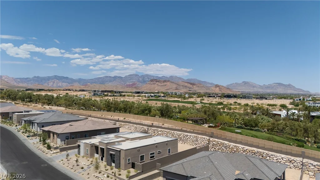 10950 Rossa Peak, Las Vegas, NV 89135
