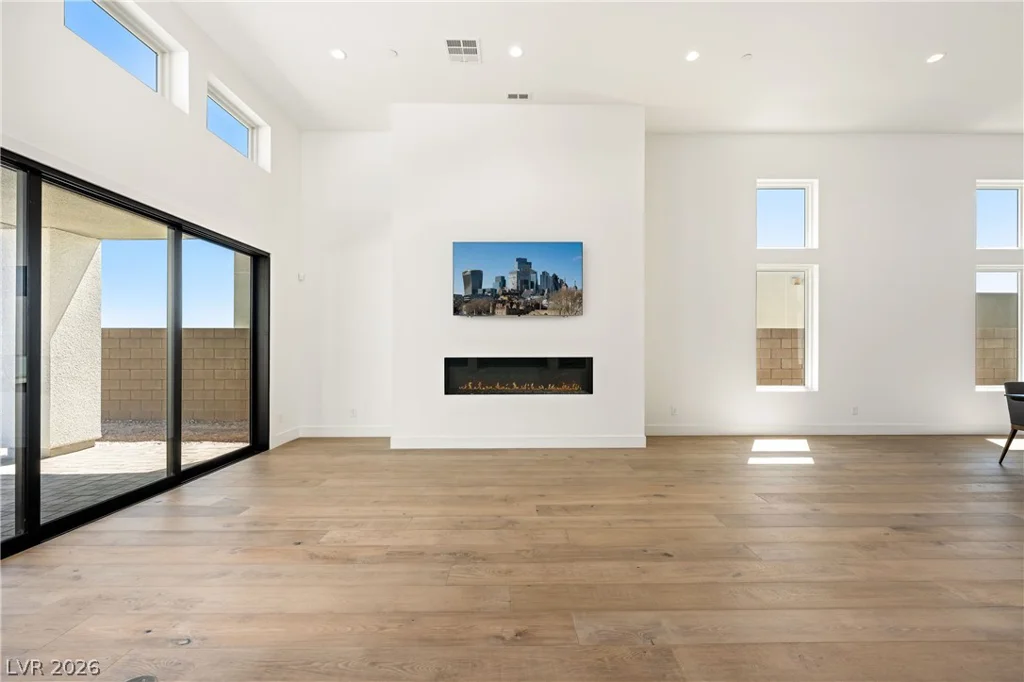 10950 Rossa Peak, Las Vegas, NV 89135