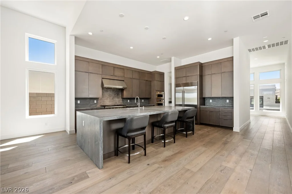 10950 Rossa Peak, Las Vegas, NV 89135