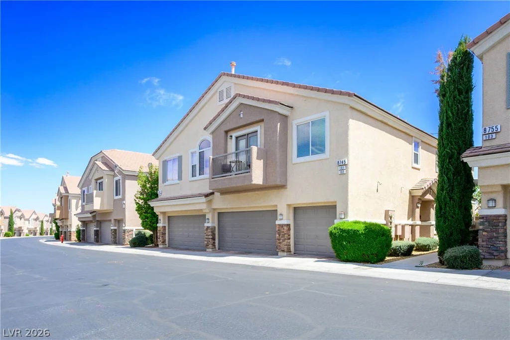 8745 Traveling Breeze, Las Vegas, NV 89178