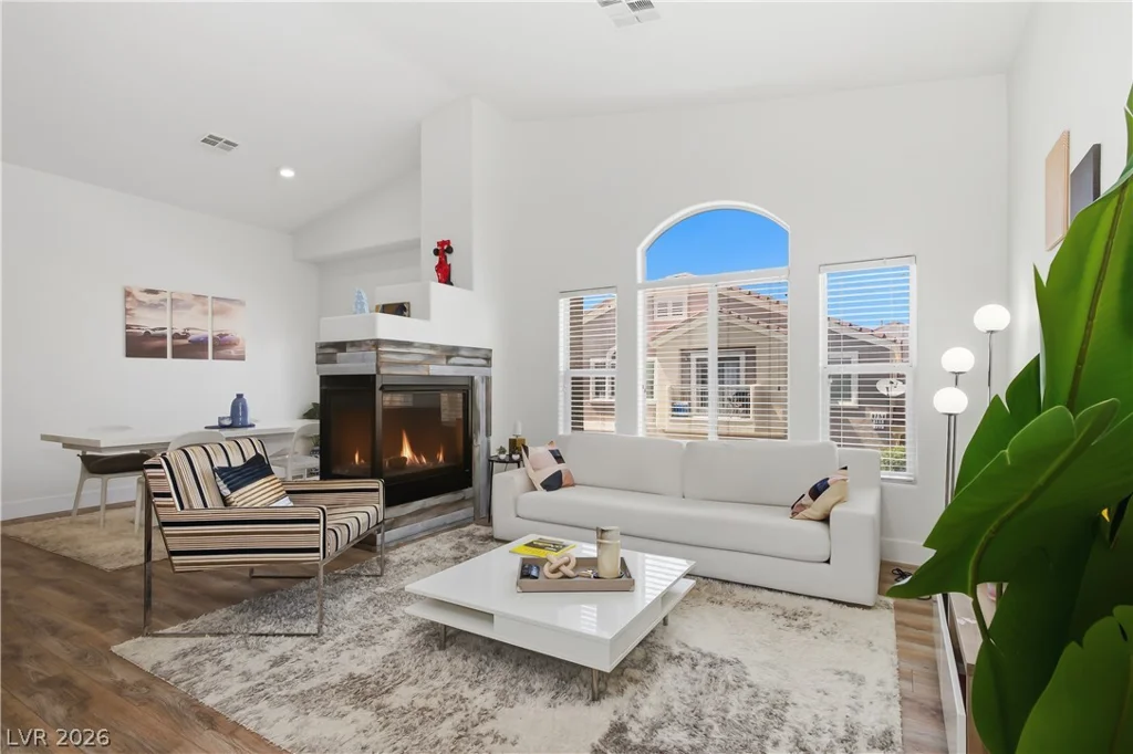 8745 Traveling Breeze, Las Vegas, NV 89178