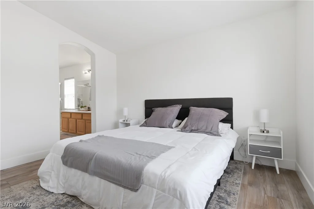 8745 Traveling Breeze, Las Vegas, NV 89178