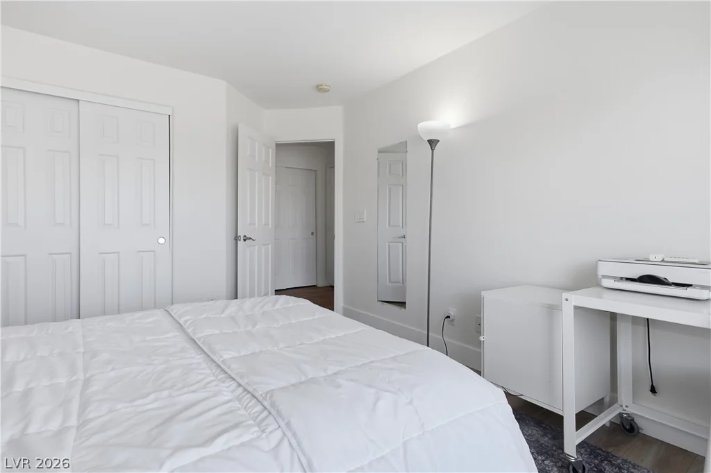 8745 Traveling Breeze, Las Vegas, NV 89178