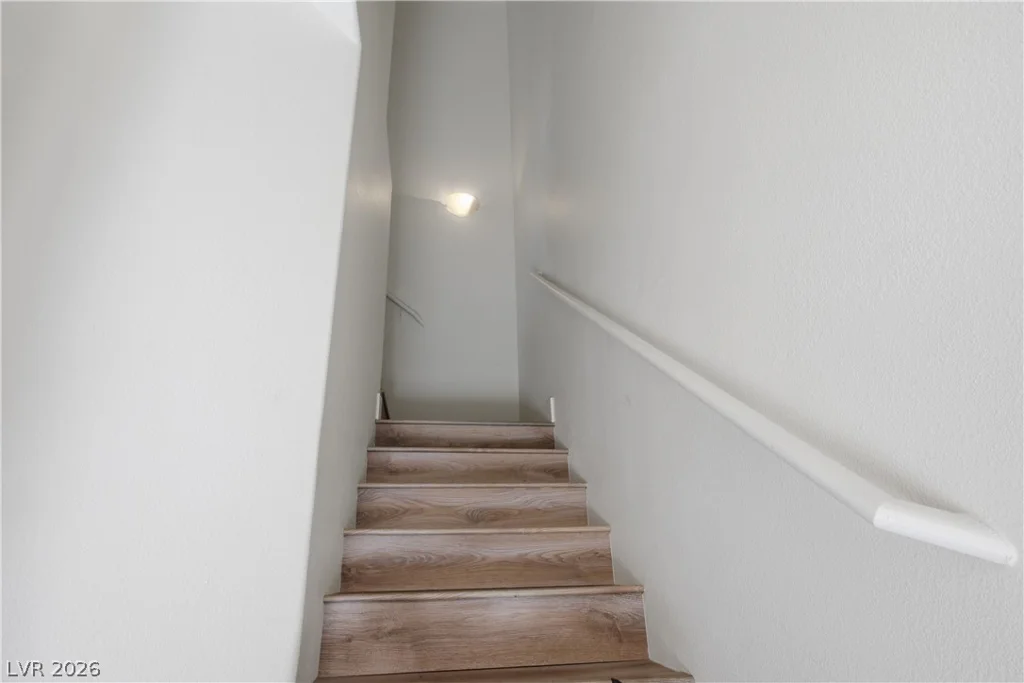 8745 Traveling Breeze, Las Vegas, NV 89178