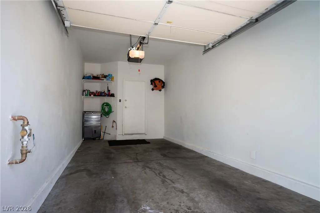 8745 Traveling Breeze, Las Vegas, NV 89178