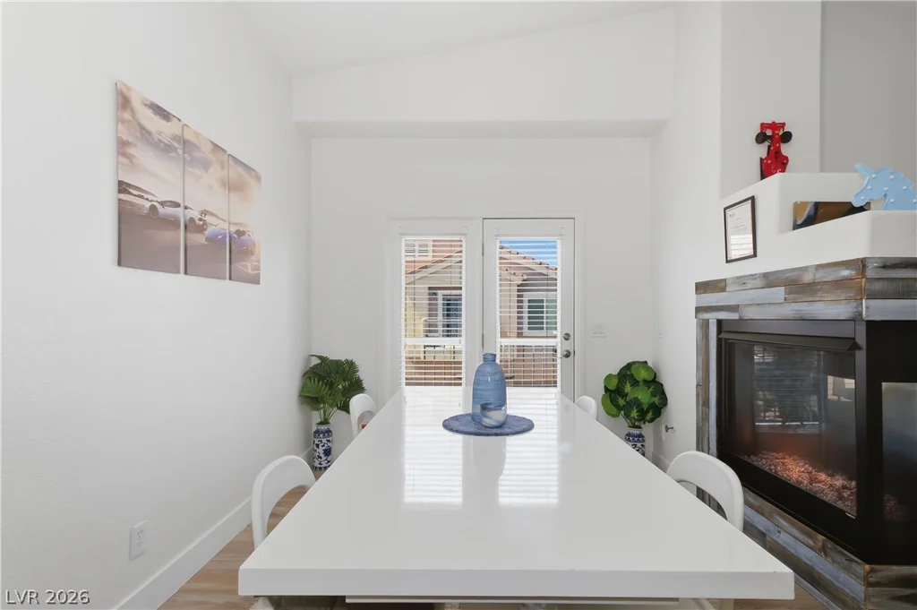 8745 Traveling Breeze, Las Vegas, NV 89178