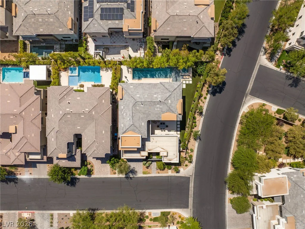 15 Gemstar, Las Vegas, NV 89135