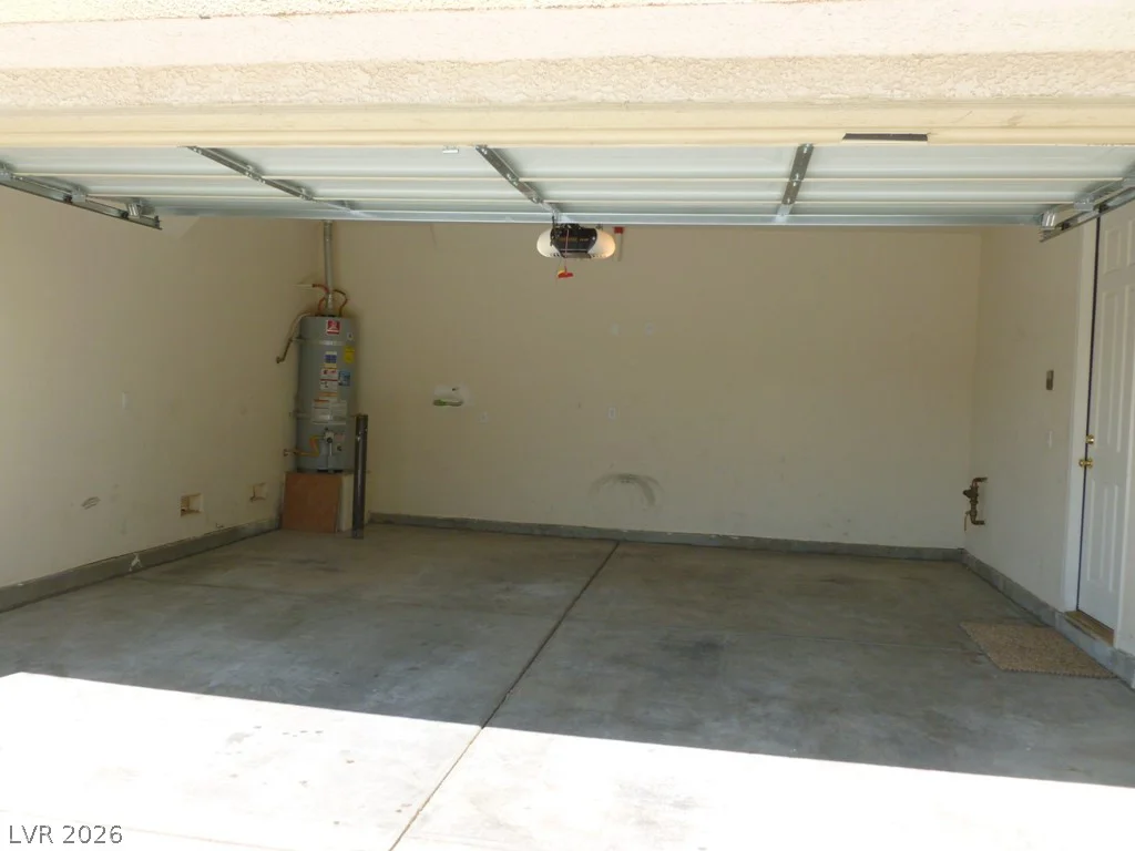 5717 Leonidas, North Las Vegas, NV 89031