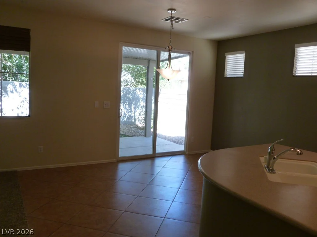 5717 Leonidas, North Las Vegas, NV 89031