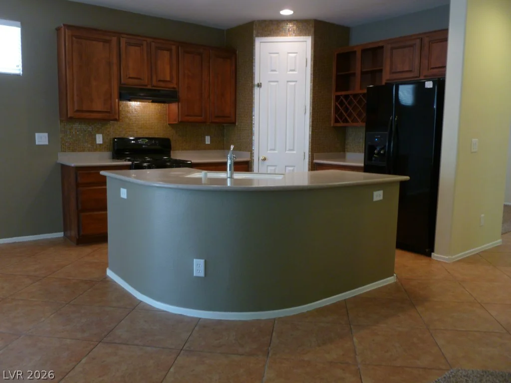 5717 Leonidas, North Las Vegas, NV 89031
