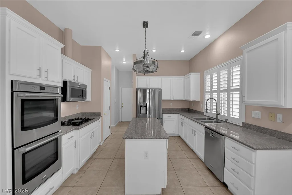 8739 Coldwater Canyon, Las Vegas, NV 89123